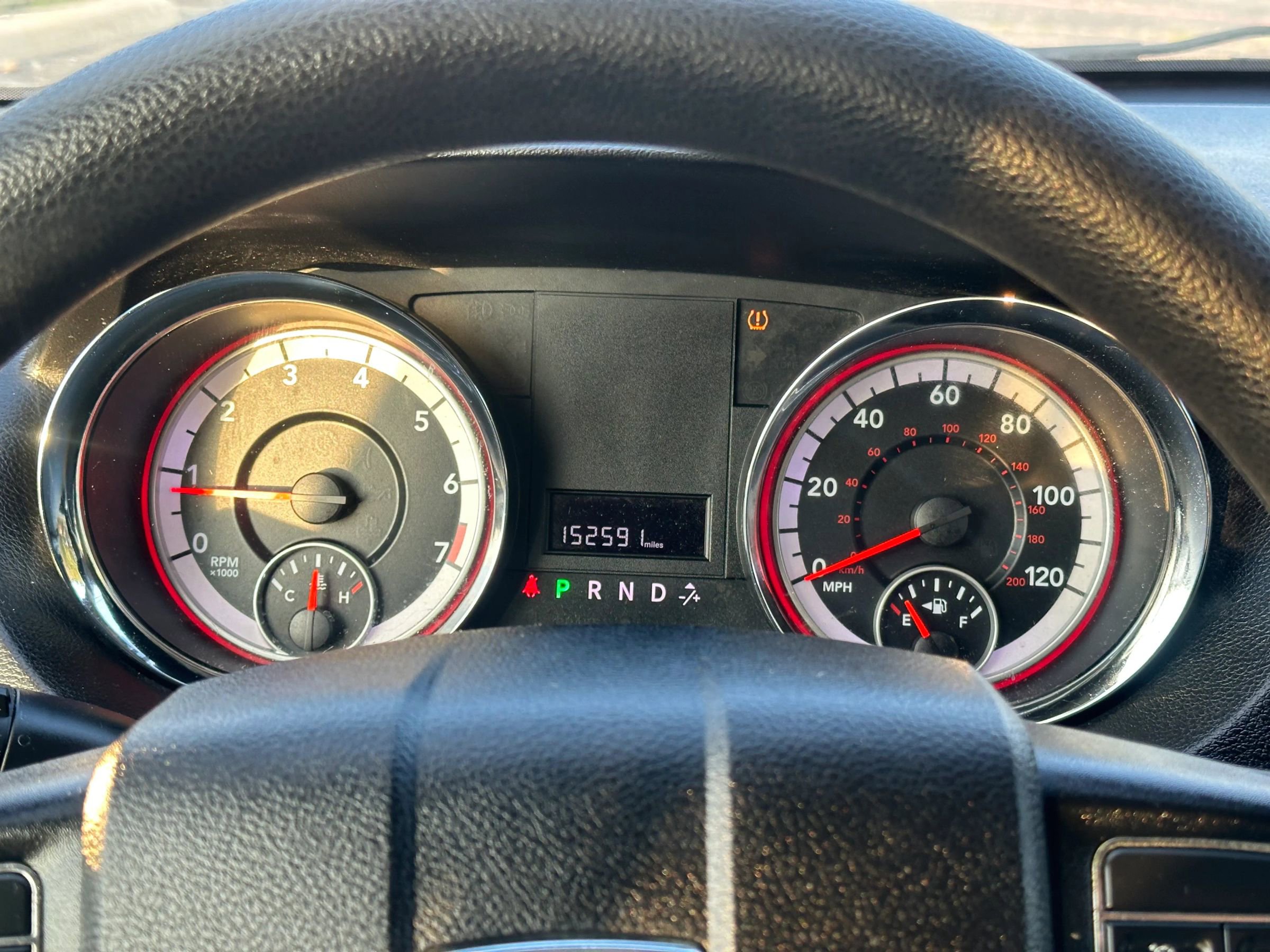 Used 2012 Dodge Grand Caravan SE image 24