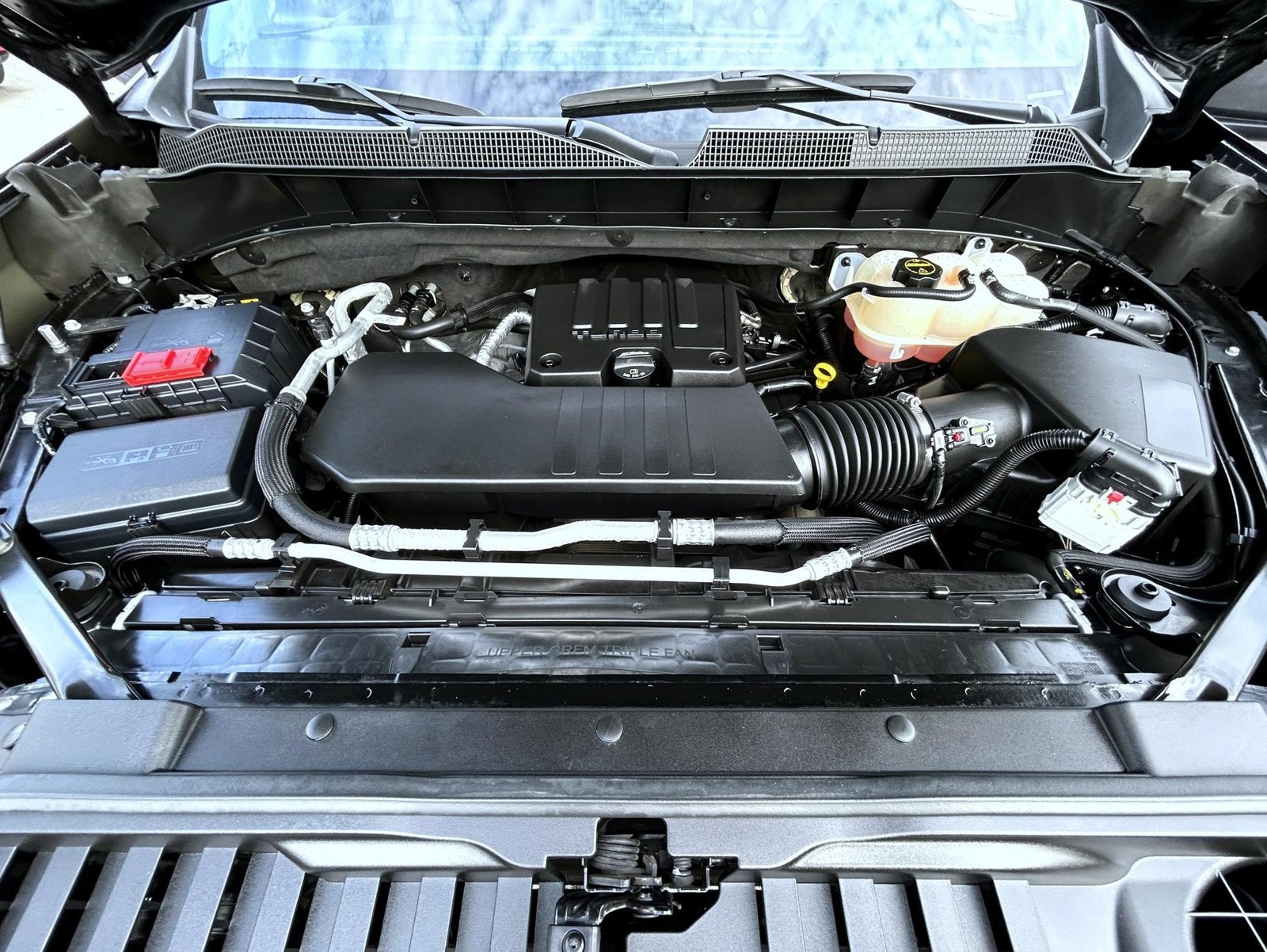 Certified 2024 Chevrolet Silverado 1500 LT AWD/4WD image 25