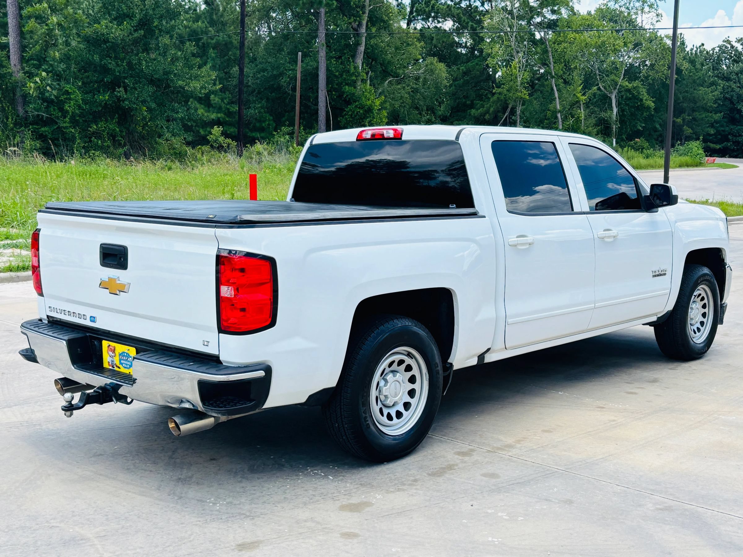Used 2018 Chevrolet Silverado 1500 LT w/ LT Eassist Package RWD image 5