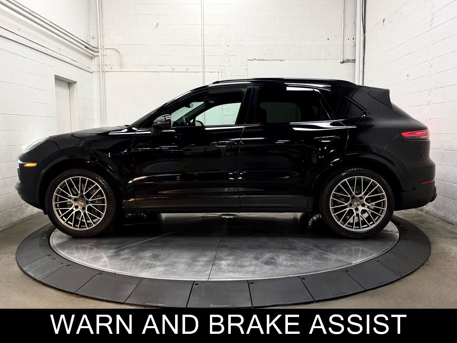 Used 2022 Porsche Cayenne Platinum Edition AWD/4WD image 6