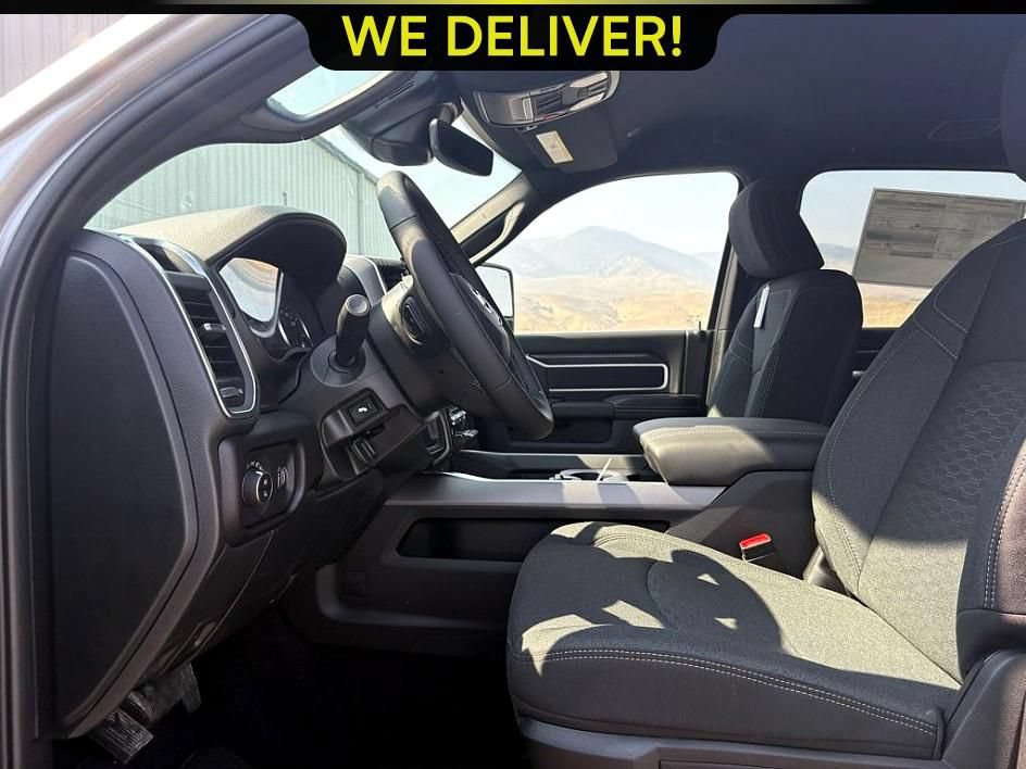 New 2026 RAM 3500 Big Horn AWD/4WD image 13