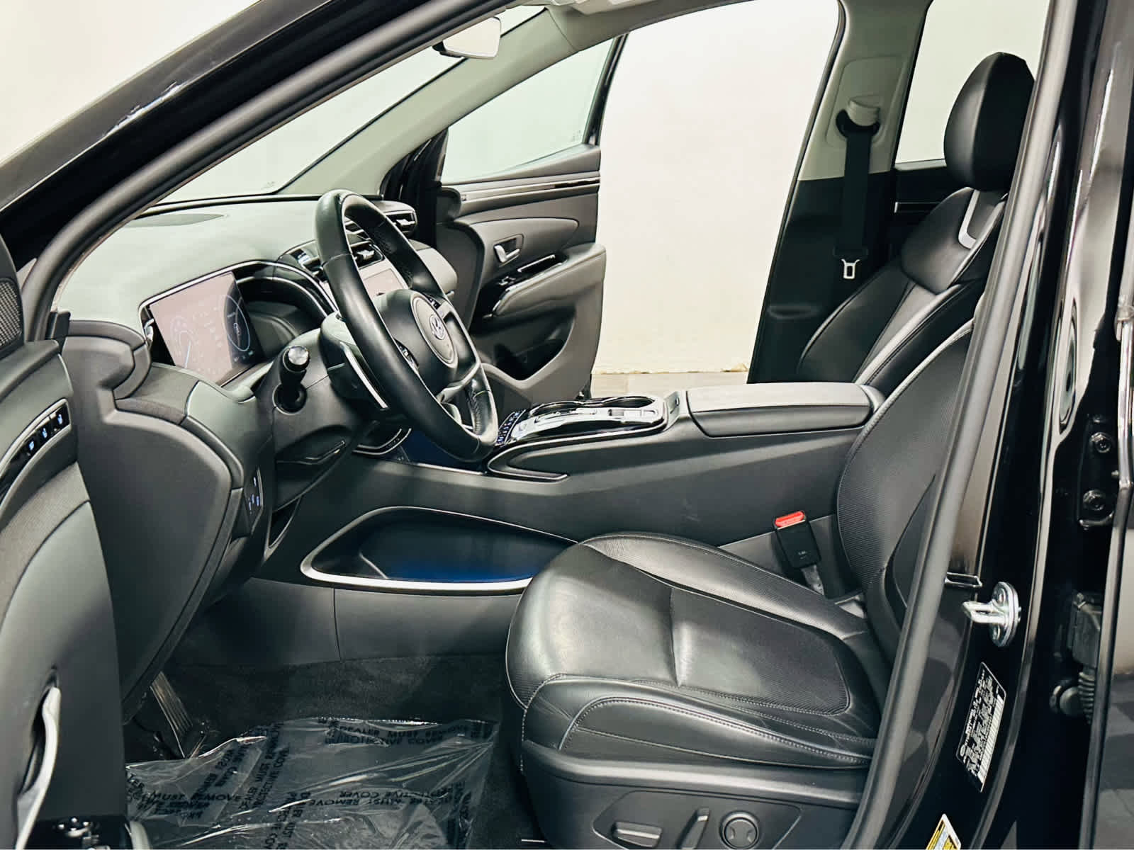 Used 2022 Hyundai Tucson Limited image 7