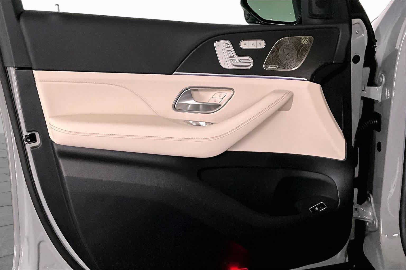 New 2027 Mercedes-Benz GLS 450 4MATIC image 12
