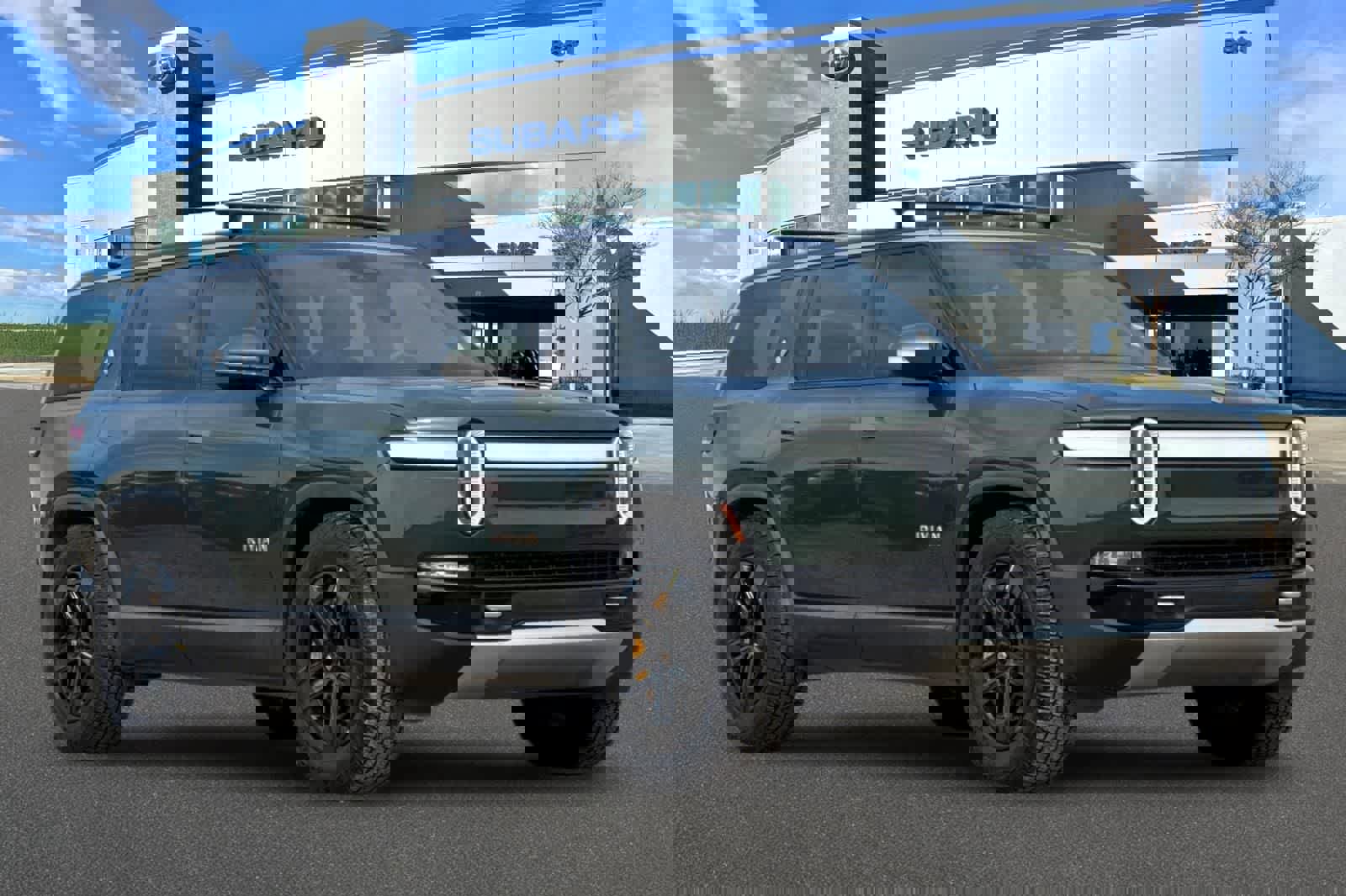 Used 2023 Rivian R1S Adventure image 5