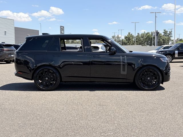 Used 2025 Land Rover Range Rover Long Wheelbase SE AWD/4WD image 26