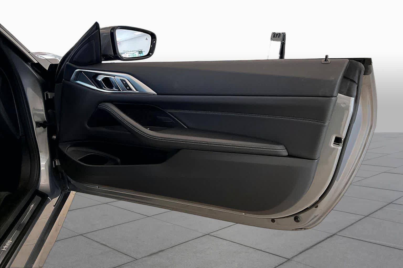 Used 2025 BMW 430i Coupe w/ Convenience Package RWD image 20