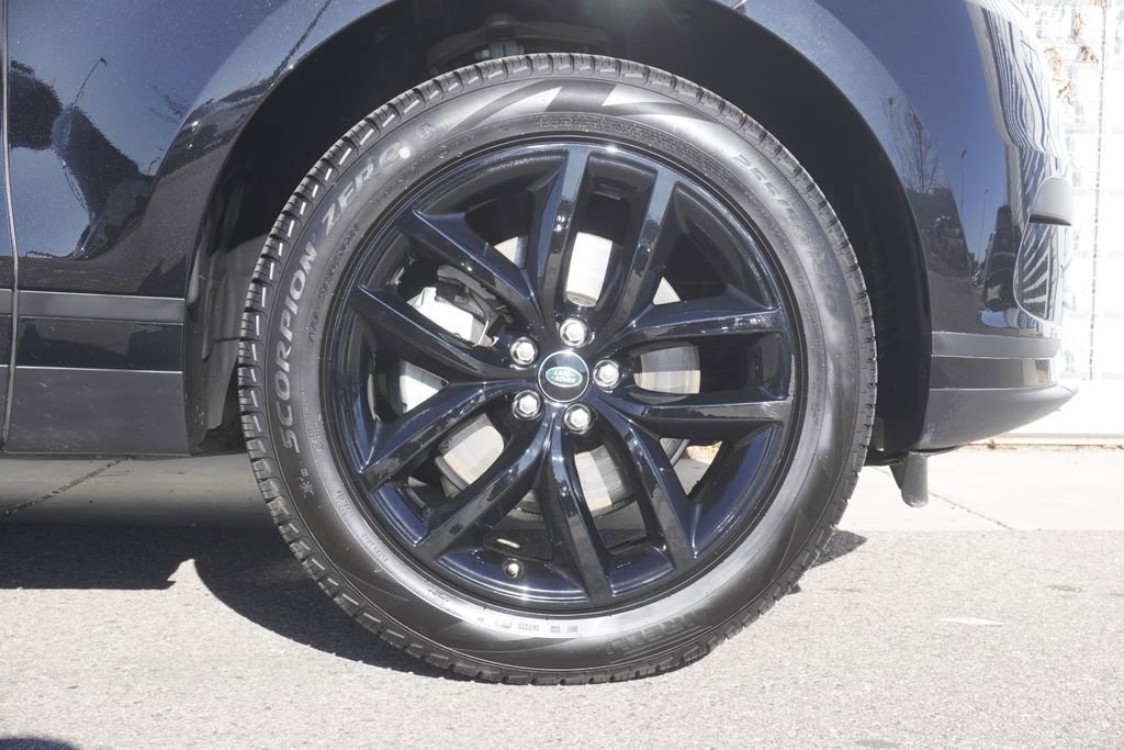 Used 2025 Land Rover Range Rover Velar S image 35