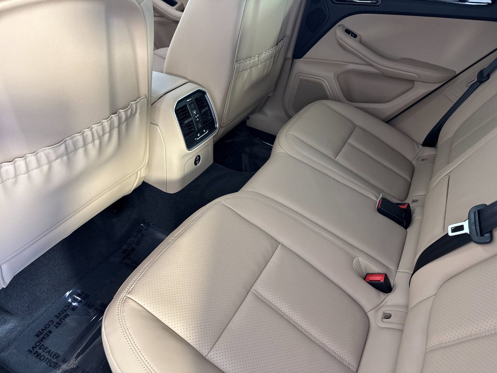 New 2026 Porsche Macan S AWD/4WD image 14