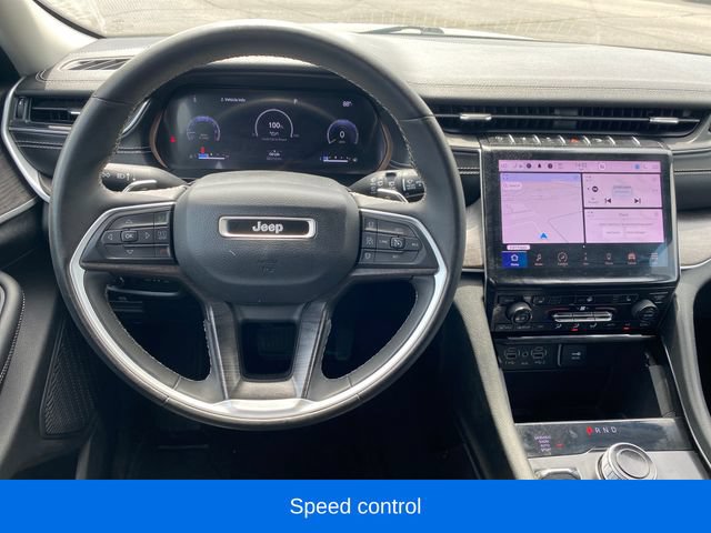 Used 2023 Jeep Grand Cherokee Limited AWD/4WD image 7