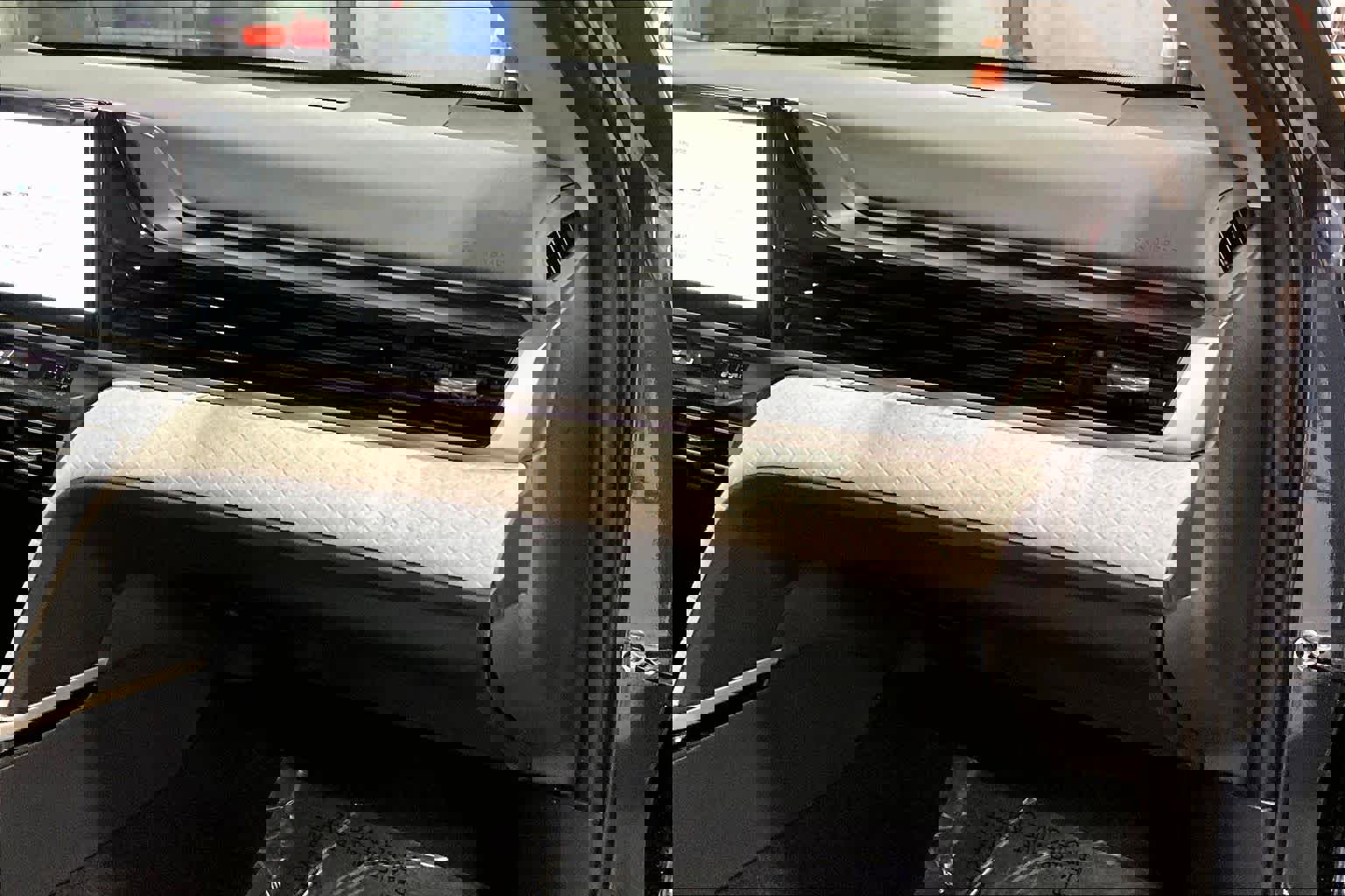 Used 2026 Toyota Camry XLE image 19