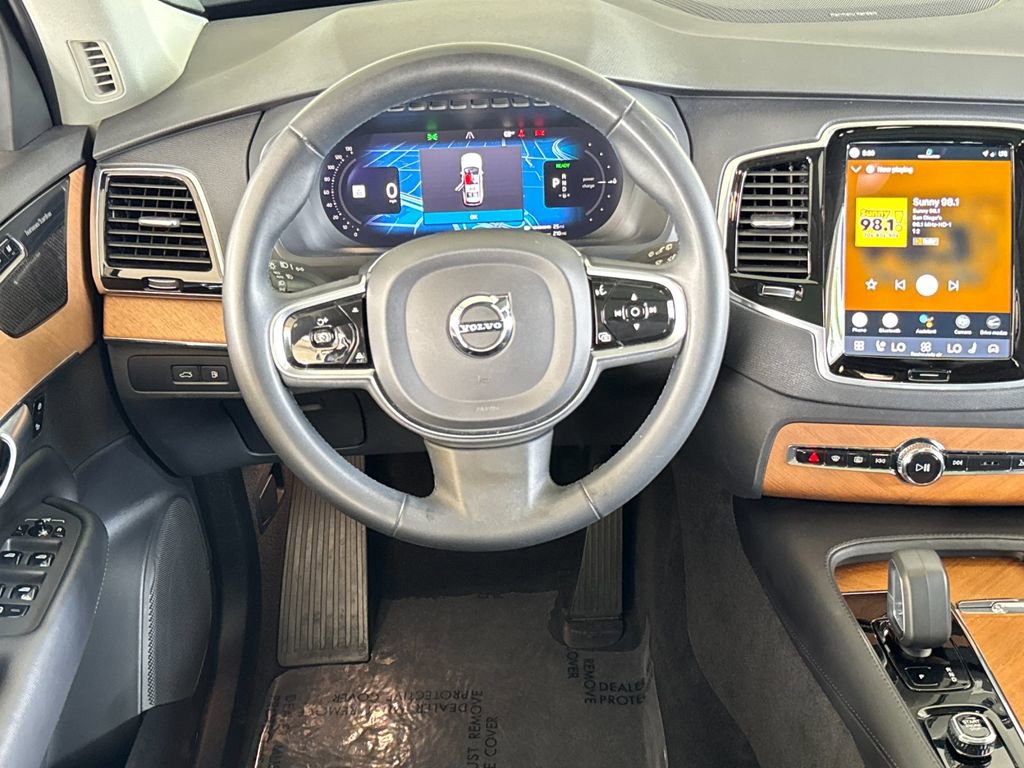 Certified 2023 Volvo XC90 T8 Plus w/ Protection Package Premier image 13