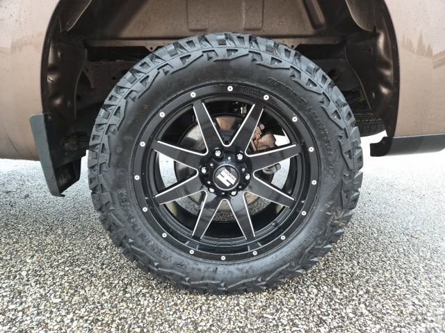 Used 2019 Chevrolet Silverado 1500 Custom w/ Custom Value Package AWD/4WD image 9