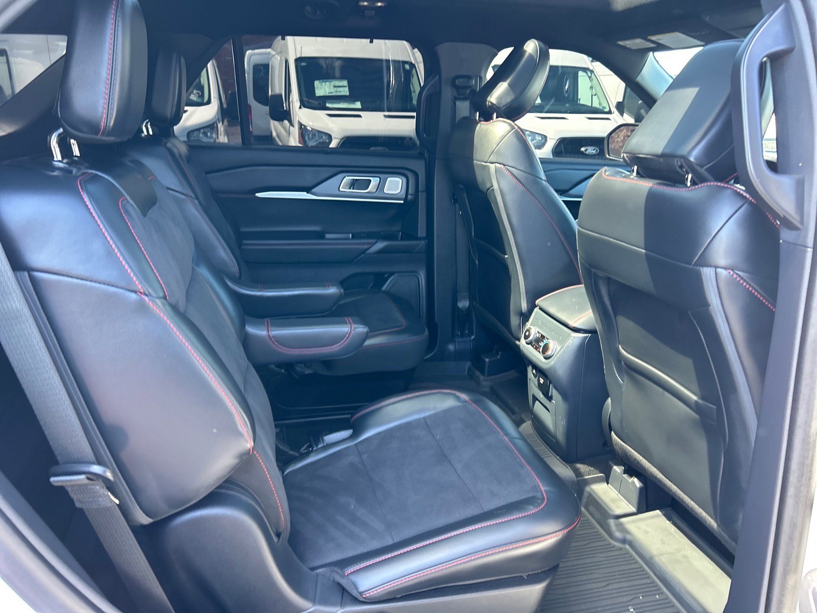 Certified 2025 Ford Explorer ST image 23