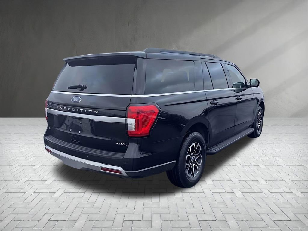 Certified 2023 Ford Expedition Max XLT image 9
