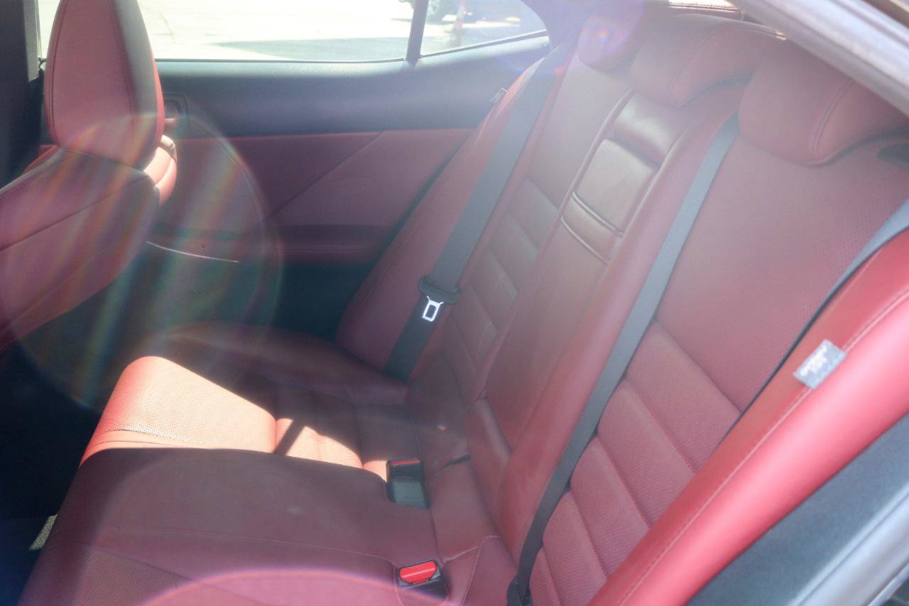 Used 2017 Lexus IS 200t F Sport w/ F Sport Package RWD image 18