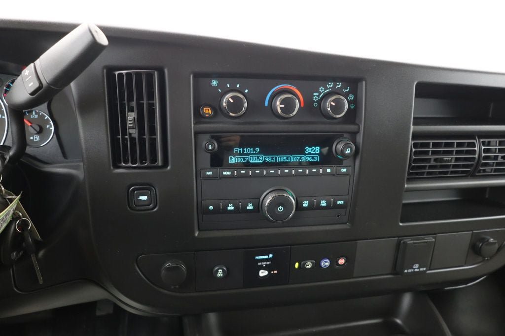 Used 2024 Chevrolet Express 3500 LS RWD image 13