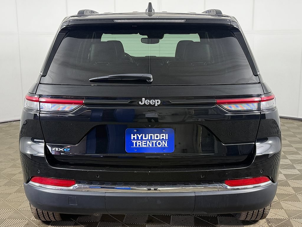 Used 2024 Jeep Grand Cherokee Limited 4xe AWD/4WD image 15