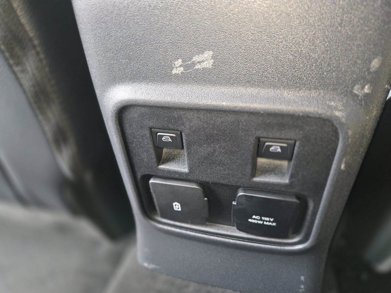 Used 2023 Ford Bronco Outer Banks w/ Sasquatch Package image 25