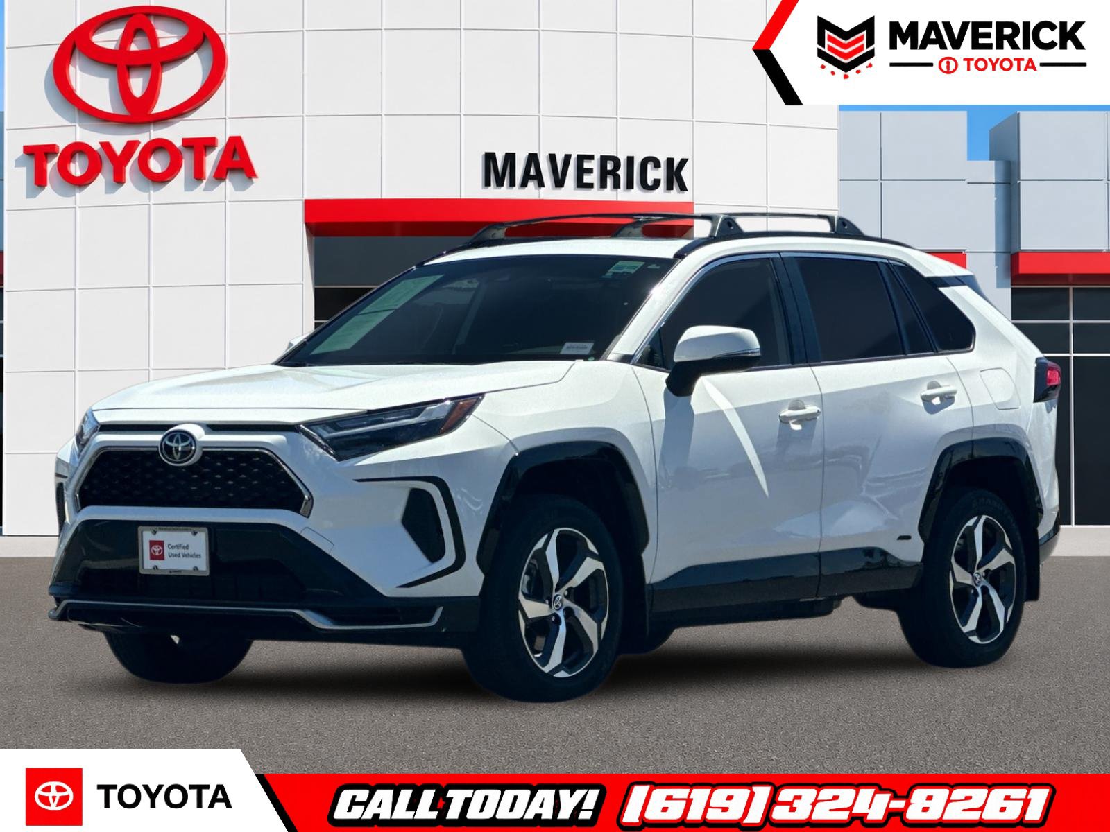 Used 2025 Toyota RAV4 SE w/ Weather & Moonroof Package