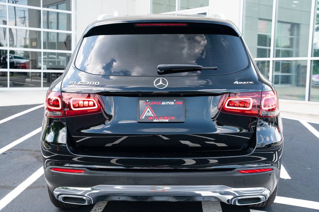 Used 2021 Mercedes-Benz GLC 300 4MATIC w/ Premium Package image 17