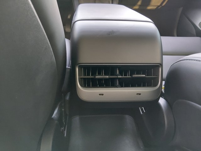 Used 2023 Tesla Model 3 Standard Range RWD image 12
