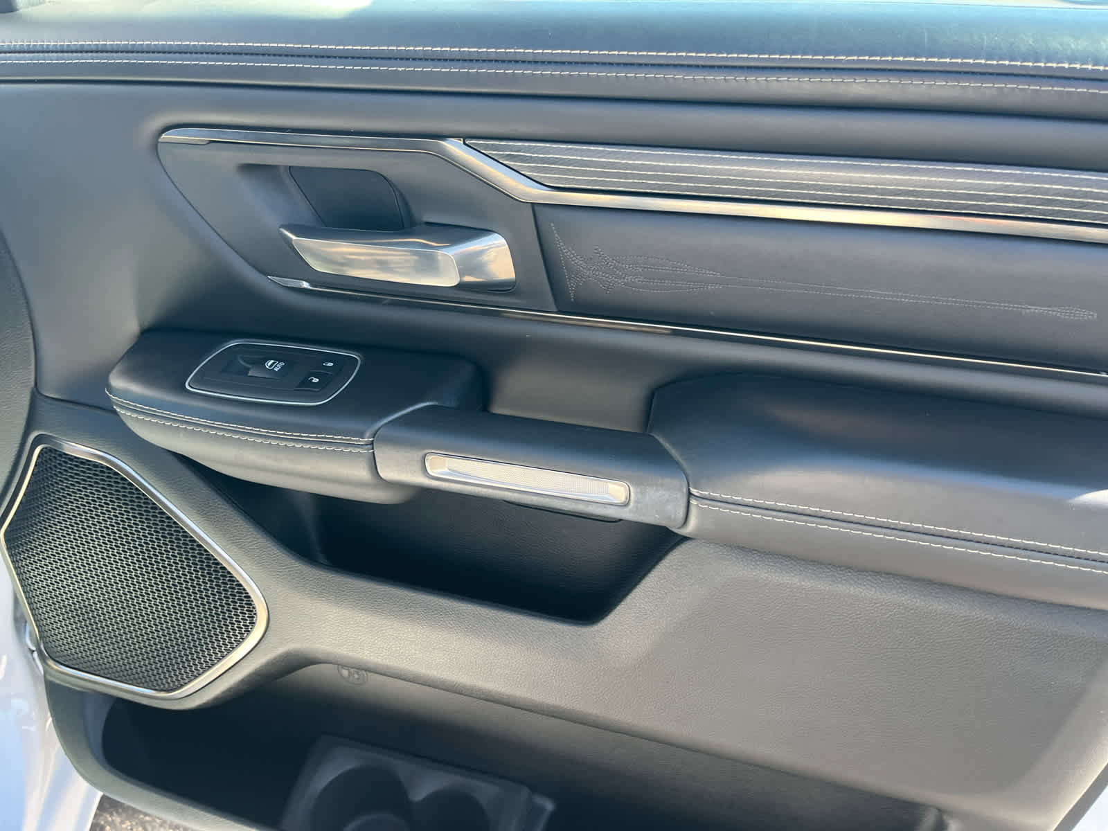 Used 2021 RAM 1500 Limited AWD/4WD image 60