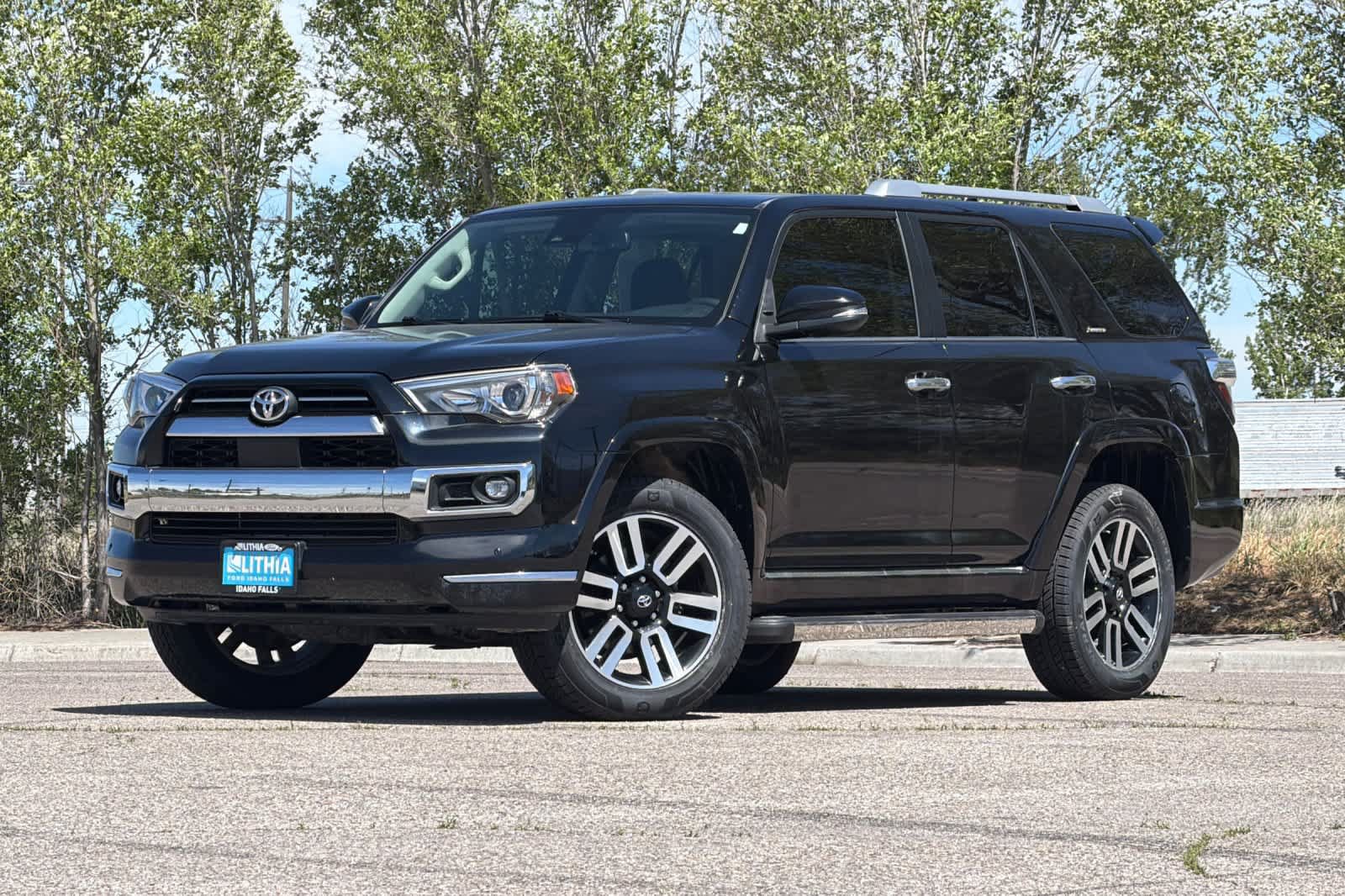 Used 2021 Toyota 4Runner Limited AWD/4WD image 1