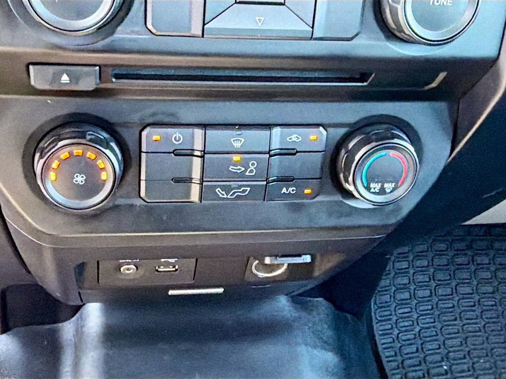 Used 2015 Ford F150 XL w/ Equipment Group 101A Mid image 15