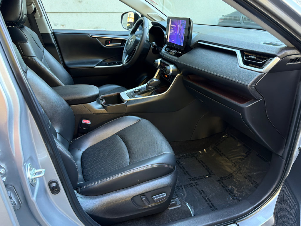 Used 2023 Toyota RAV4 Limited AWD/4WD image 12
