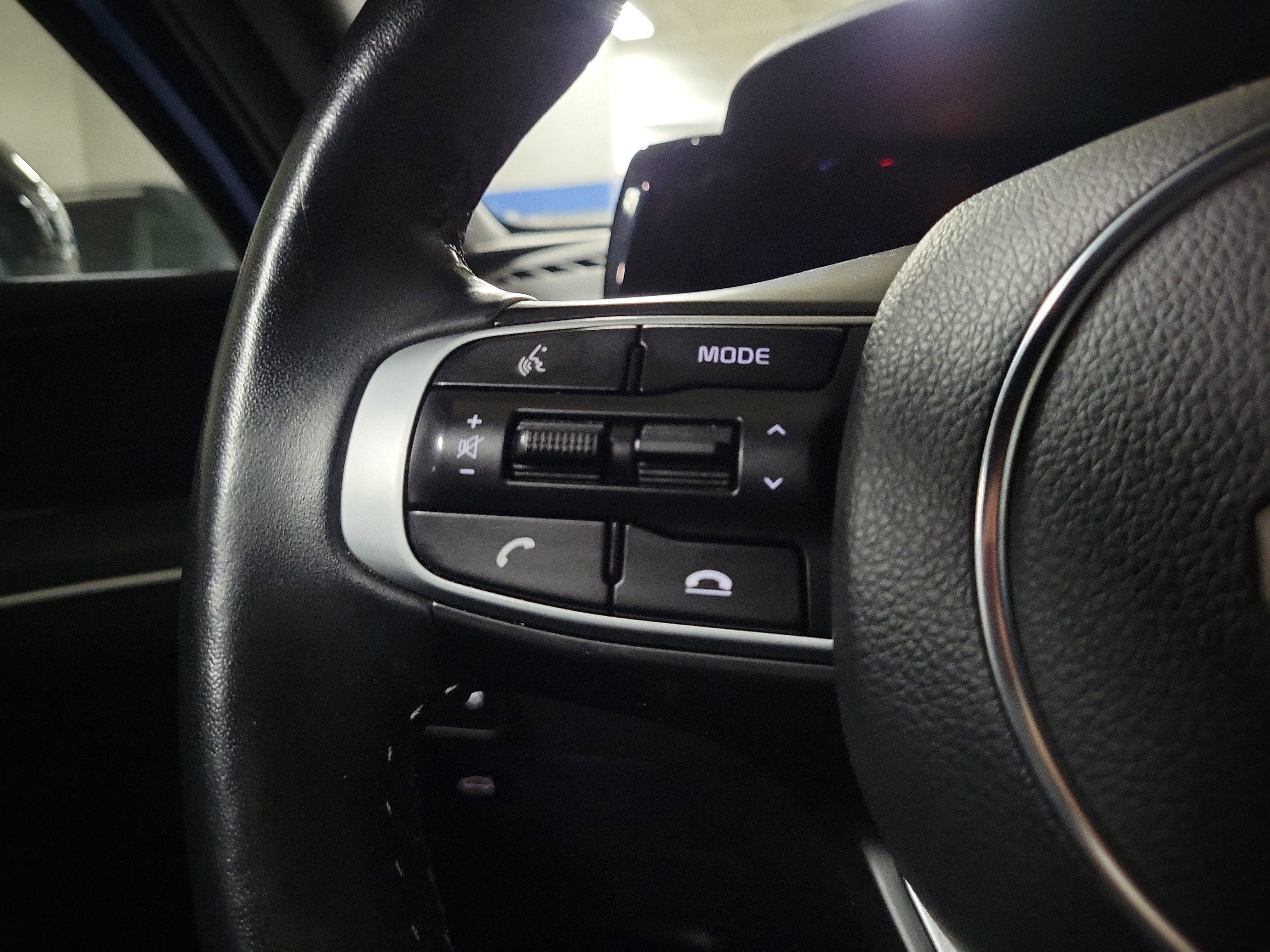 Used 2023 Kia K5 GT-Line image 23