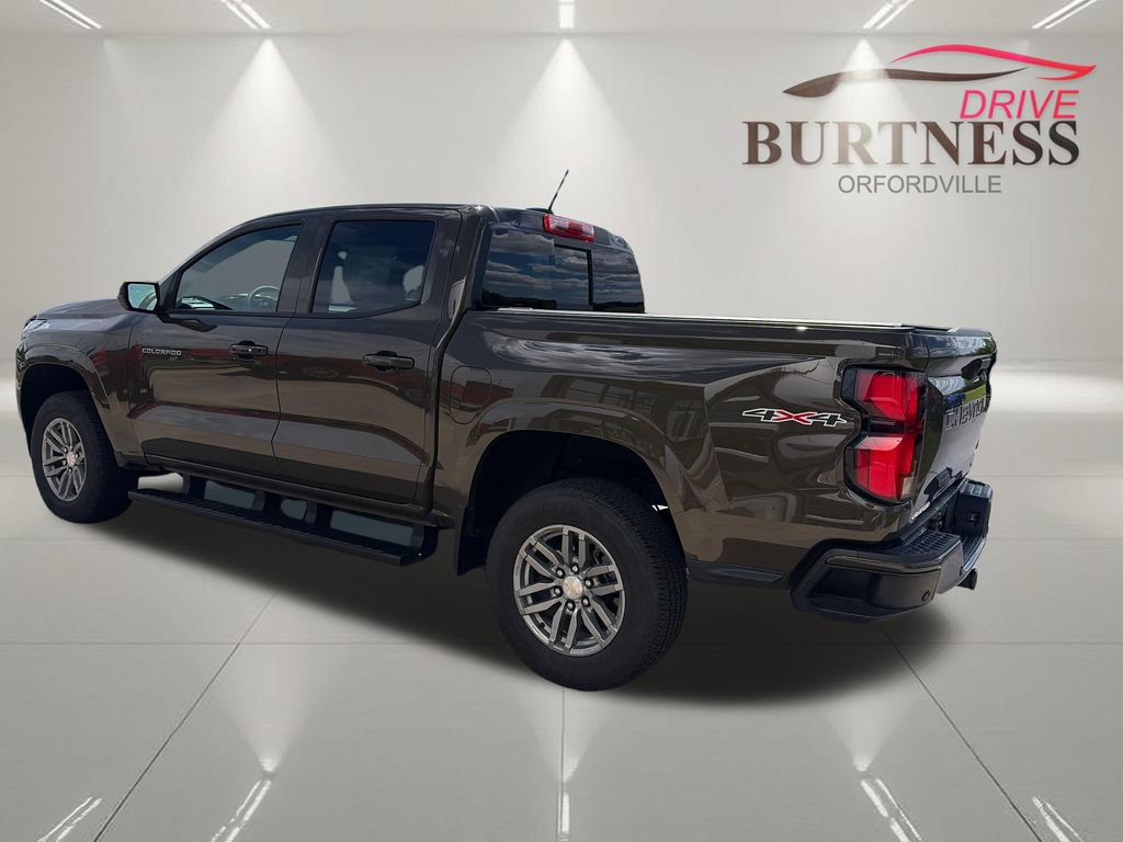 Certified 2023 Chevrolet Colorado LT w/ LT Convenience Package III AWD/4WD image 6