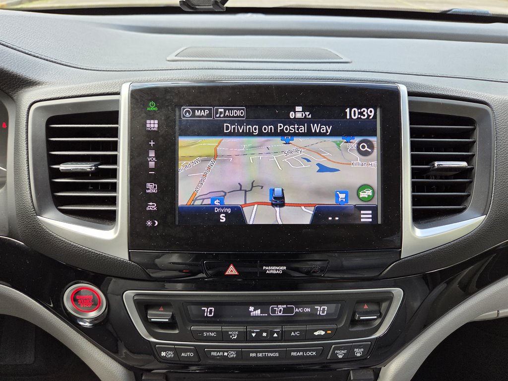 Used 2016 Honda Pilot Touring image 21
