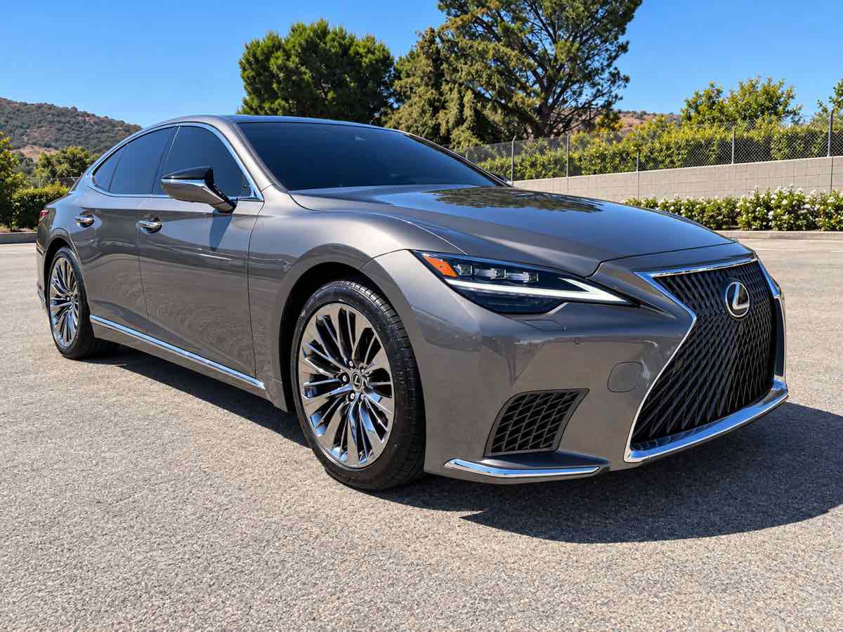 Used 2023 Lexus LS 500 AWD w/ Executive Package