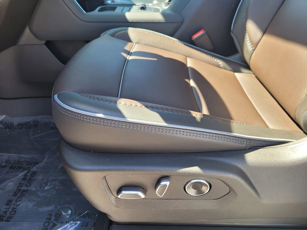 New 2026 GMC Sierra 2500 Denali w/ Denali Reserve Package image 13