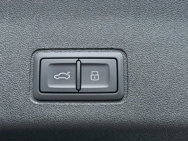 New 2026 Audi Q3 quattro 2.0T AWD/4WD image 13