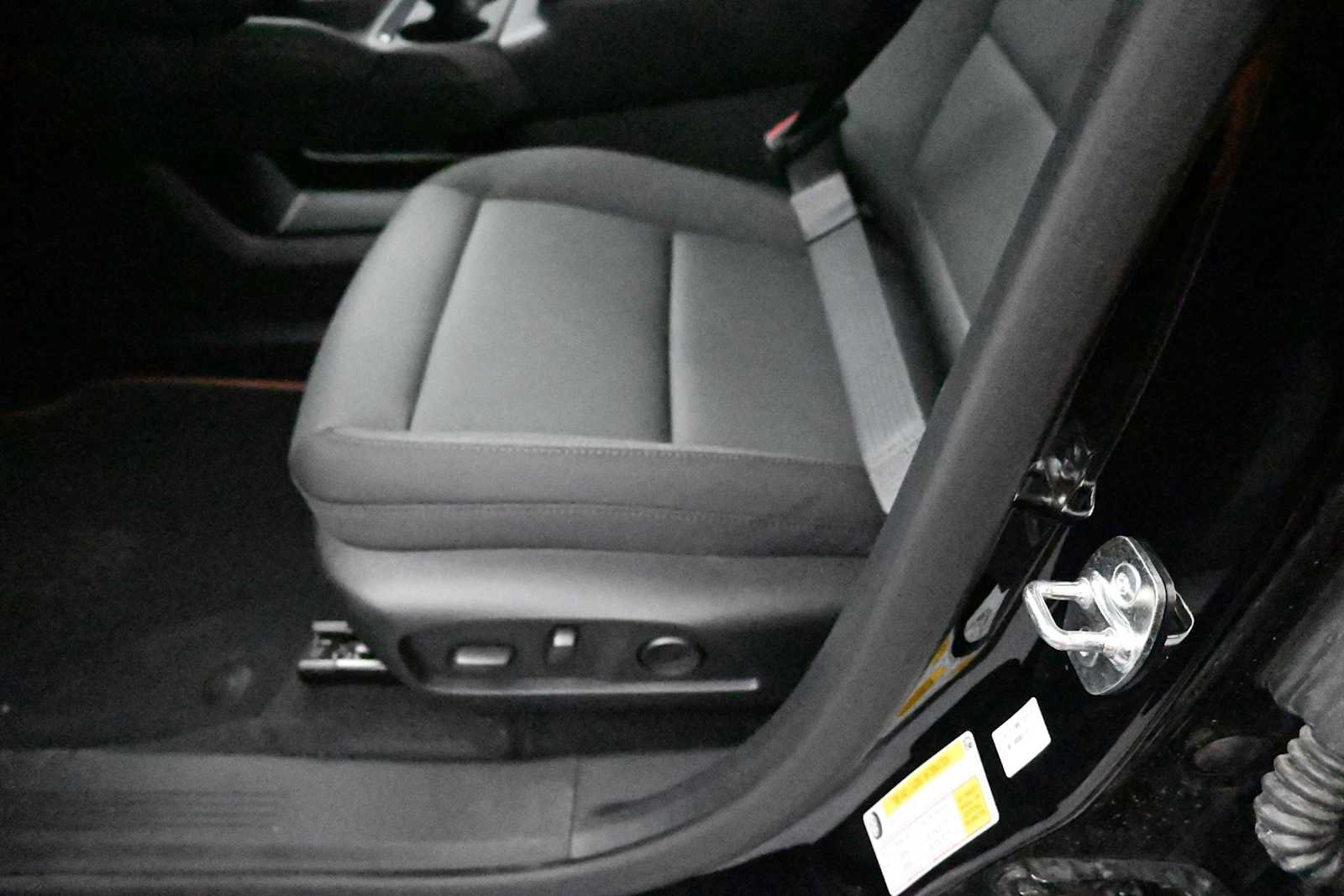 New 2026 GMC Terrain AT4 AWD/4WD image 15