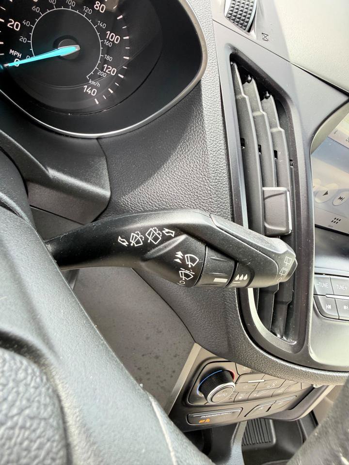 Used 2018 Ford Escape SEL AWD/4WD image 24
