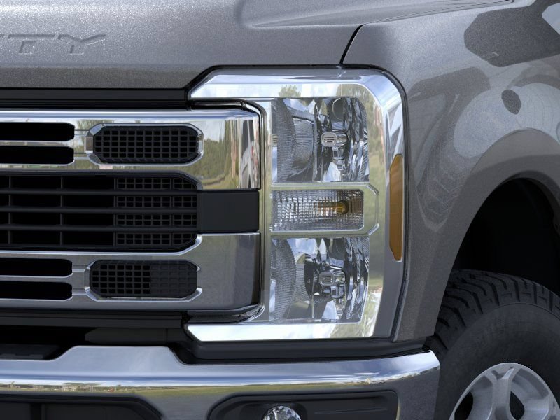 New 2026 Ford F250 XLT w/ FX4 Off-Road Package AWD/4WD image 18