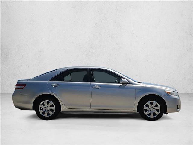 Used 2011 Toyota Camry FWD image 4