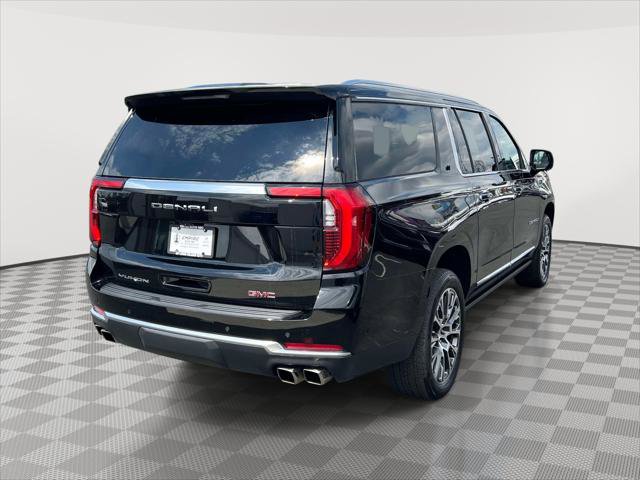 Used 2025 GMC Yukon XL Denali w/ Sun & Power Step Package image 6