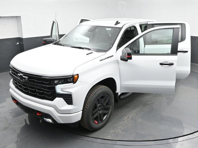 Used 2025 Chevrolet Silverado 1500 RST w/ Redline Edition AWD/4WD image 45