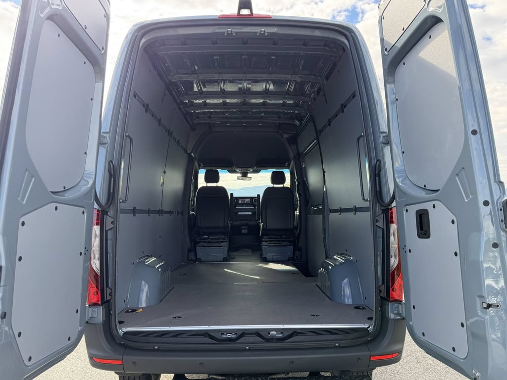 New 2026 Mercedes-Benz Sprinter 2500 image 14