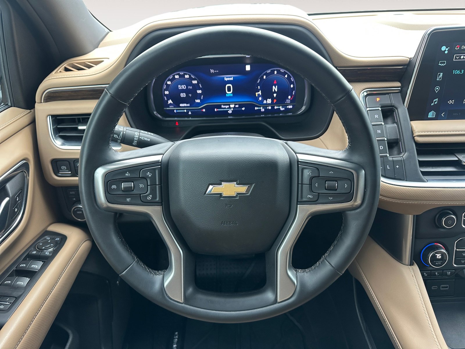 Used 2023 Chevrolet Tahoe Premier w/ Premium Package 2 AWD/4WD image 13