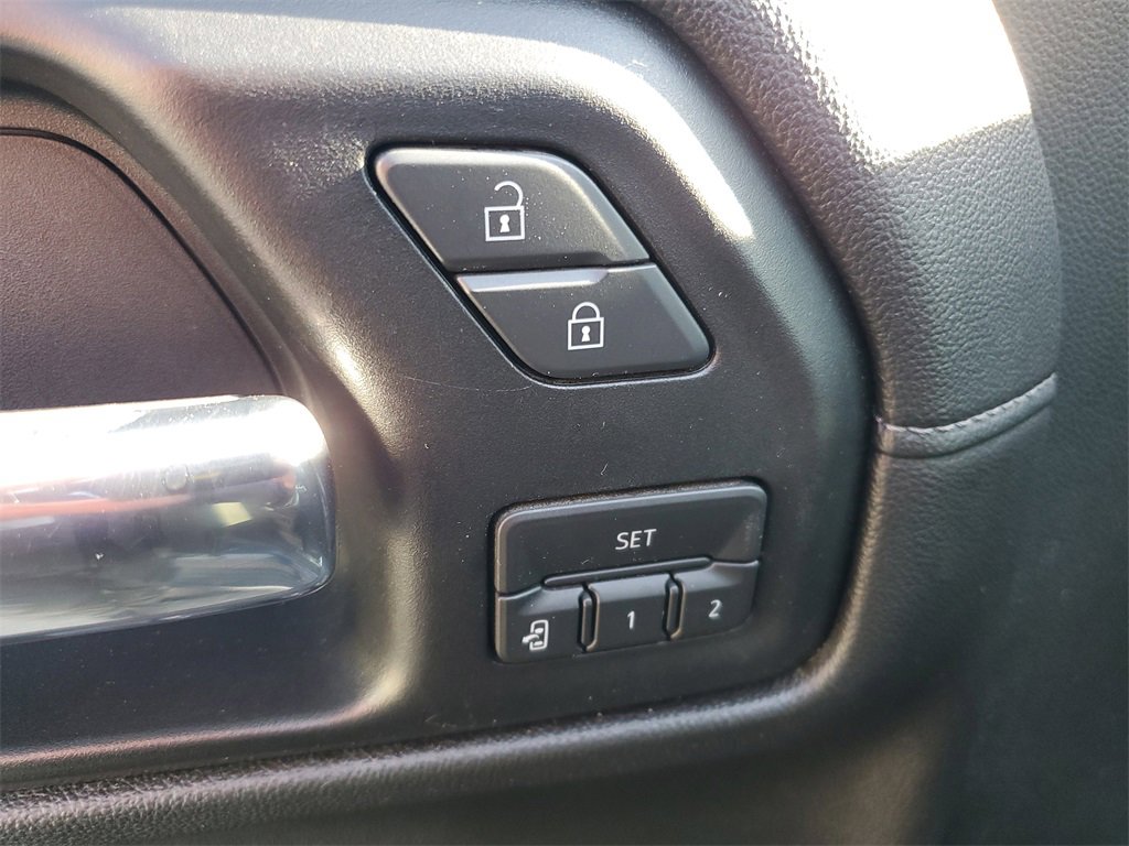 Used 2019 GMC Sierra 1500 Denali w/ Denali Ultimate Package image 19