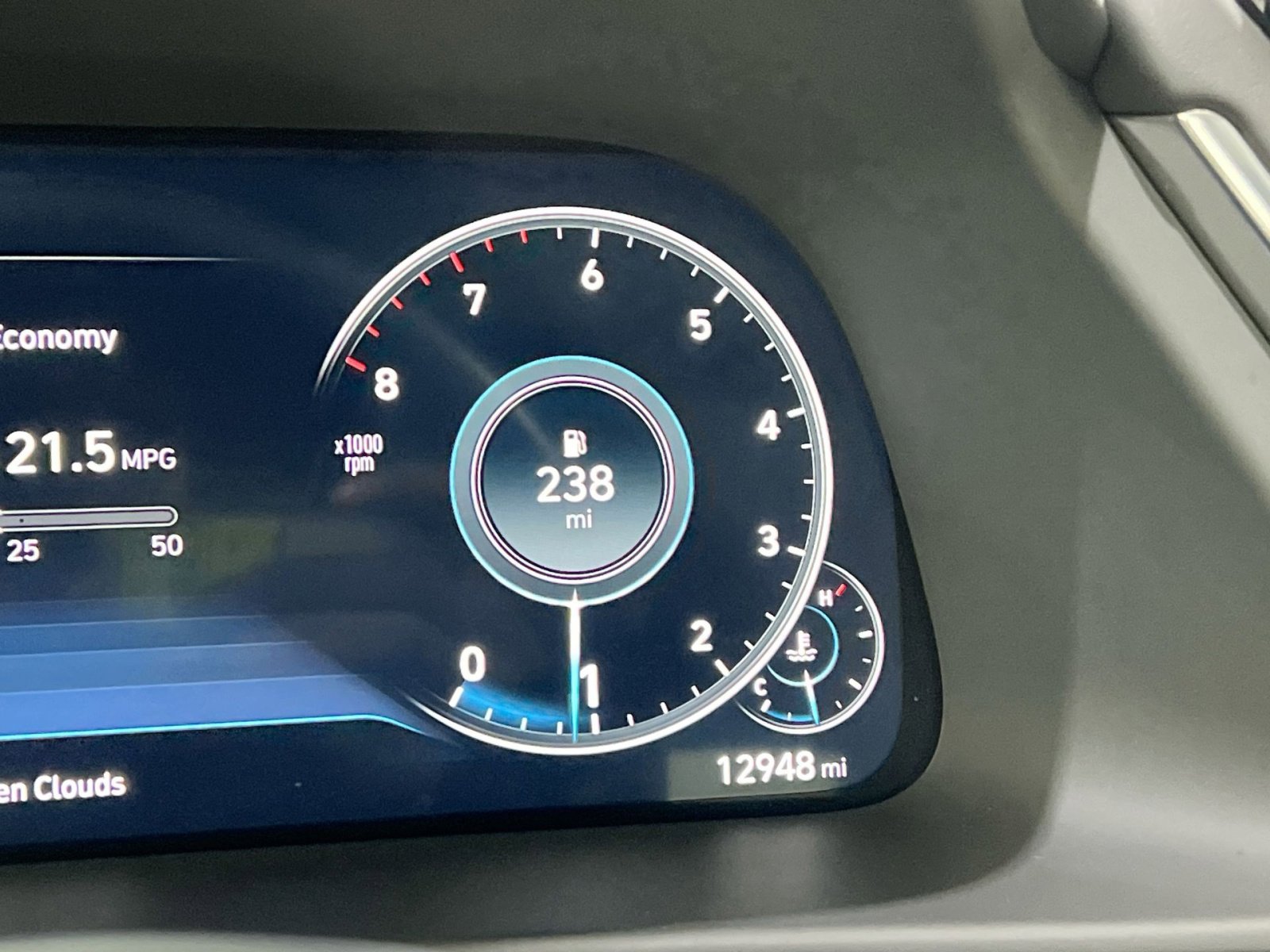 Used 2023 Hyundai Sonata Limited w/ Preferred Accessory Package image 29