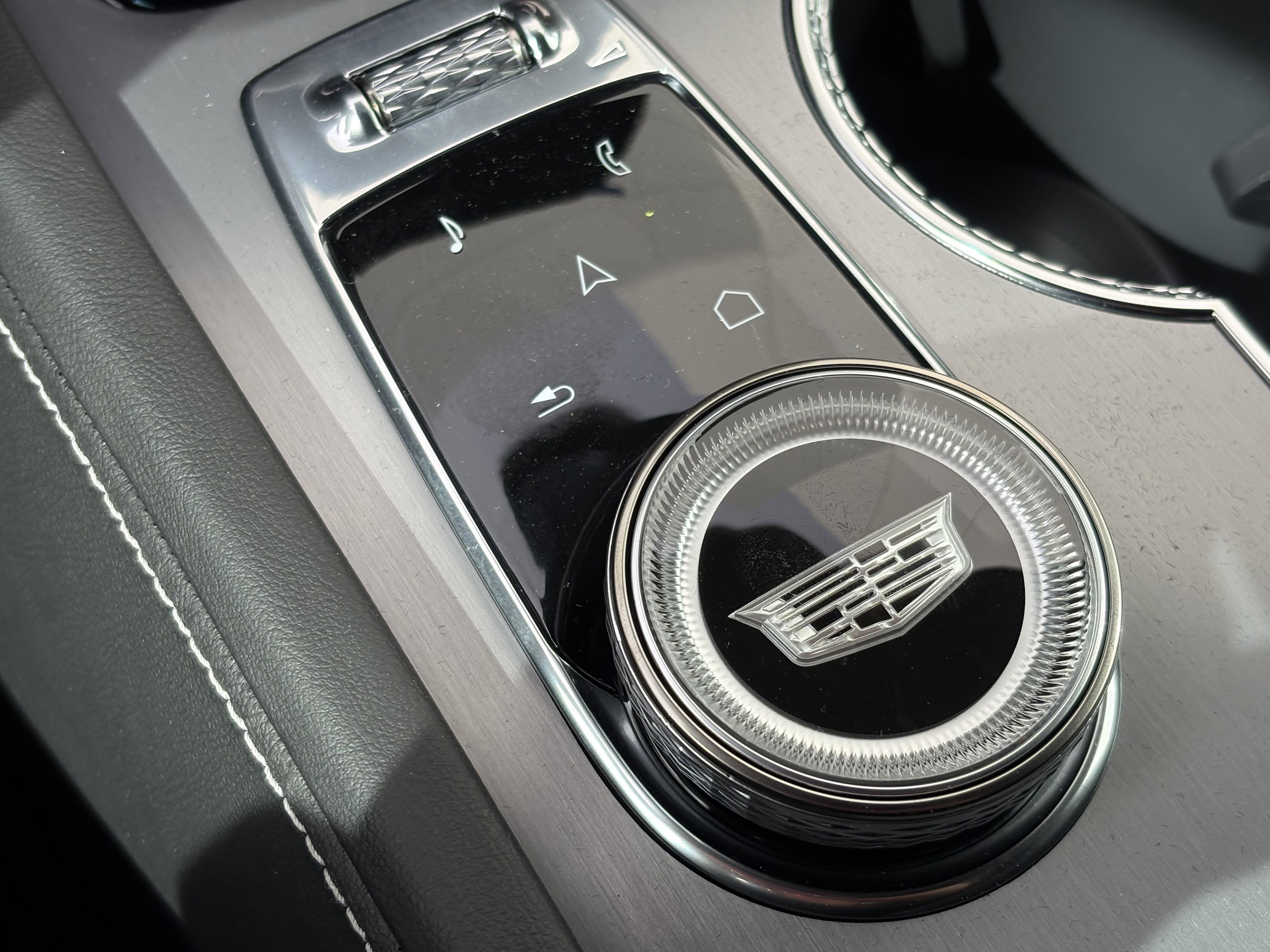 New 2026 Cadillac Vistiq Luxury image 31