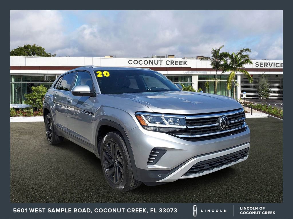 Used 2020 Volkswagen Atlas Cross Sport SE w/ Panoramic Sunroof Package AWD/4WD image 1