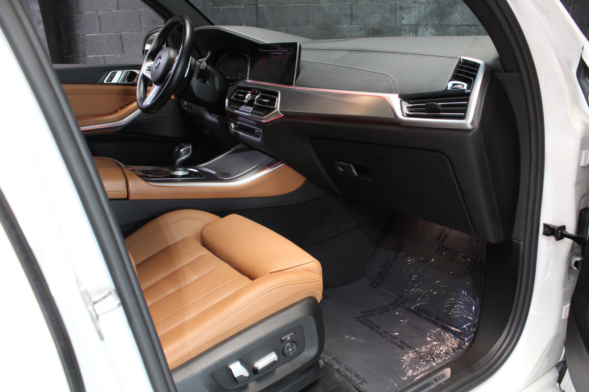 Used 2021 BMW X5 xDrive40i w/ M Sport Package AWD/4WD image 50
