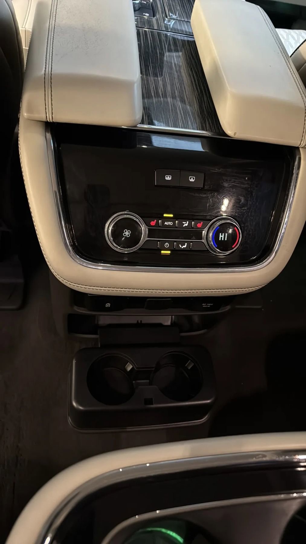 Used 2019 Lincoln Navigator L Black Label w/ Cargo Package image 29