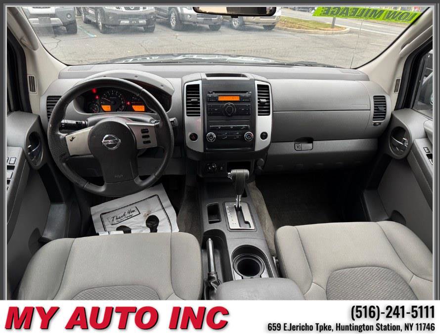 Used 2012 Nissan Xterra S image 11